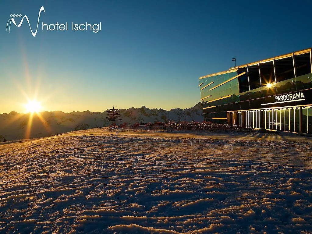Hotel Ischgl 4*,  Austria